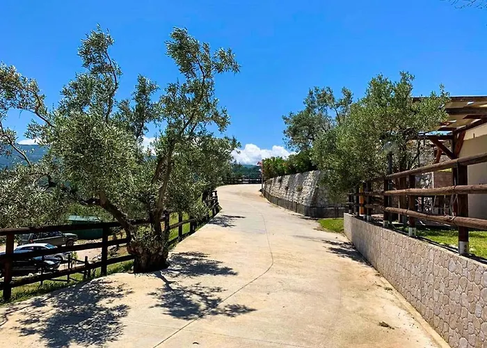 Podere Pansera Alojamento de Turismo Rural Petrizzi